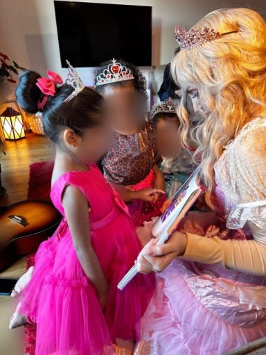 Barbie Party Kinderbetreuung Kinderparty Kinderentertainment Geburstag Kindergeburtstag Kindergeburtstag ideen mädelsparty